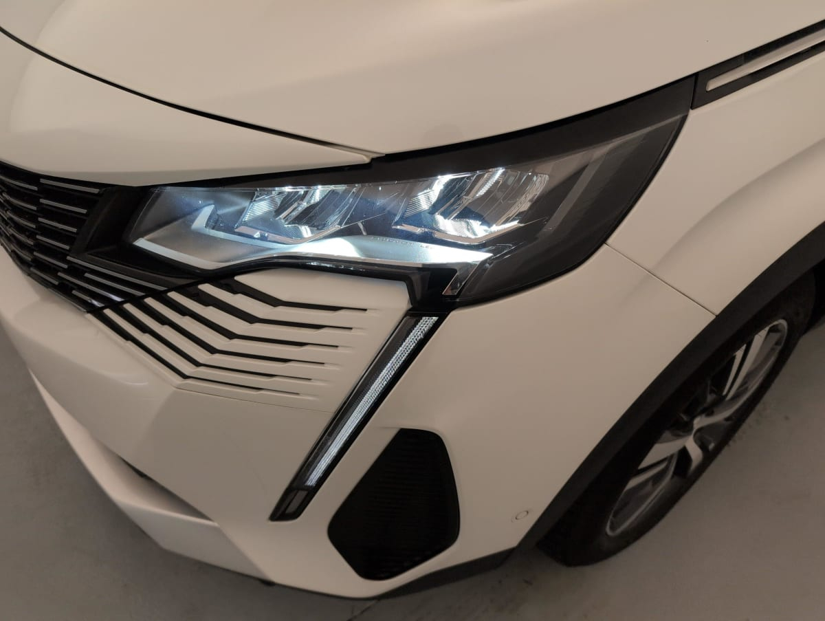 Peugeot 3008 — photo 22