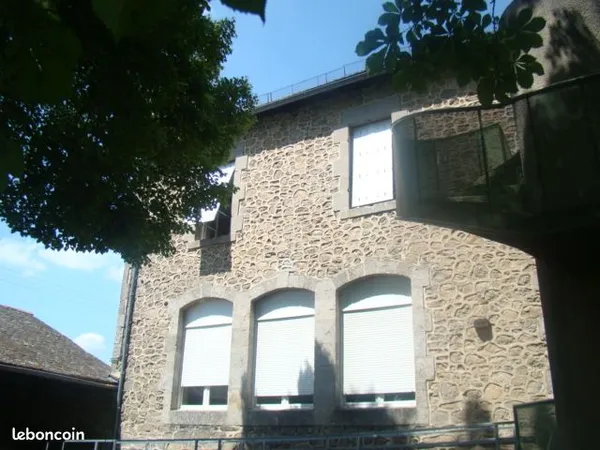 A louer t4 a saint felix-de-lunel