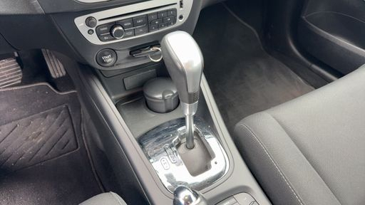 Renault Megane 1.5 dCi 110 EDC6 - Dynamique – 2012 – 96665 km – Diesel – Boîte Automatique — photo 5