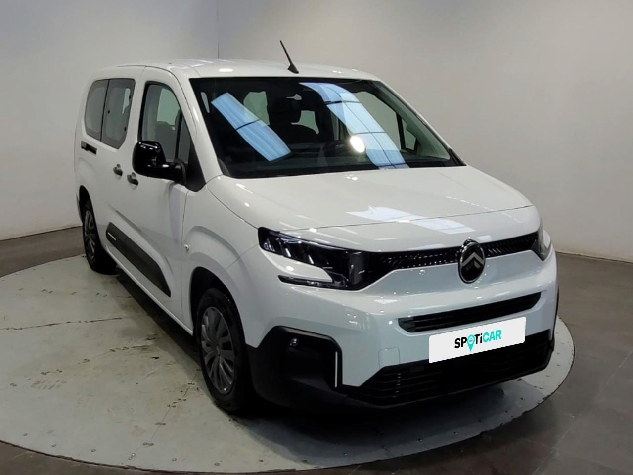 Citroën Berlingo e-berlingo taille xl 136 ch 54 kwh 7 places  plus — photo 7