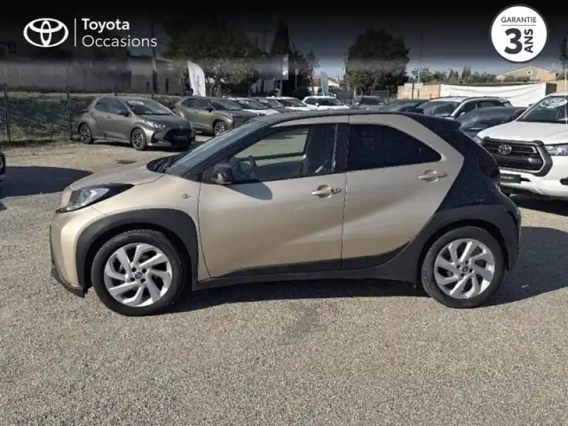 Toyota Aygo X 1.0 vvt-i 72ch design s-cvt — photo 3