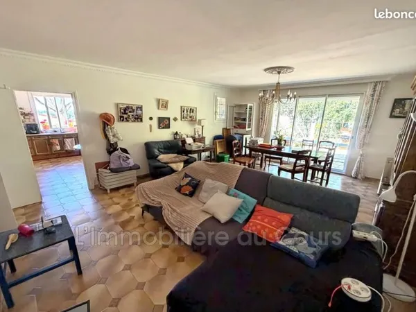 Villa 6 pièces 120 m²