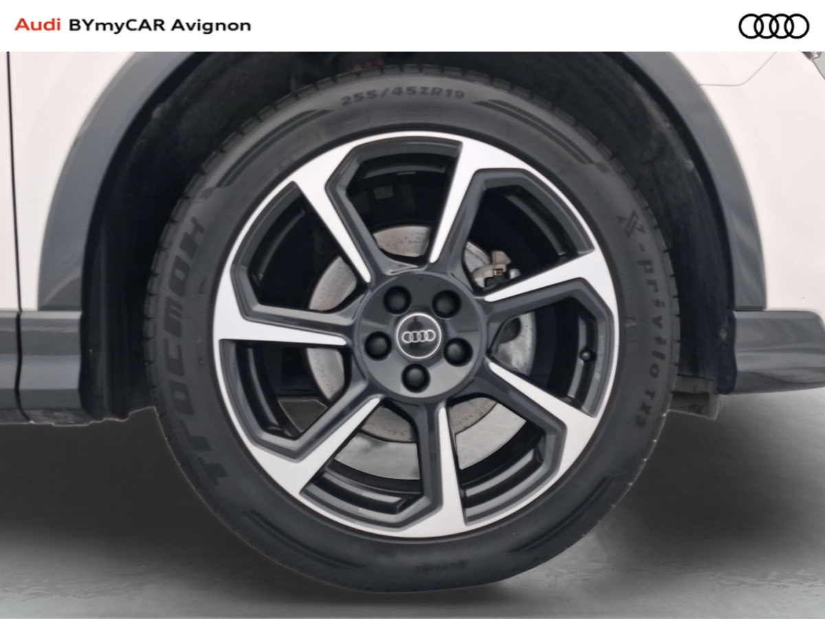 Audi Q3 Sportback 35 TFSI 150 ch S tronic 7 — photo 20
