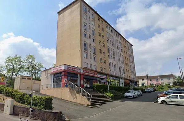 Stationnement Location Le Mans   65€