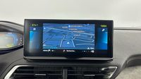 Peugeot 3008 HYBRID 225ch GT Pack e-EAT8 — photo 18