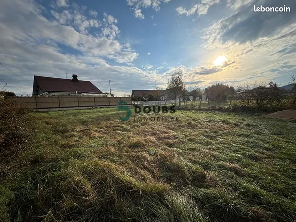 Terrain 477 m² Pierrefontaine Les Varans