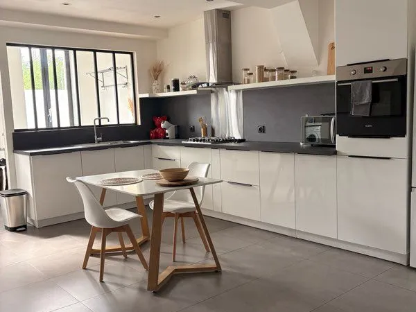 MAISON DE VILLE 130 m²
