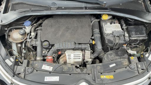 Citroen C3 1.2 PureTech 110 - Shine – 2018 – 88636 km – Essence – Boîte Manuelle — photo 26