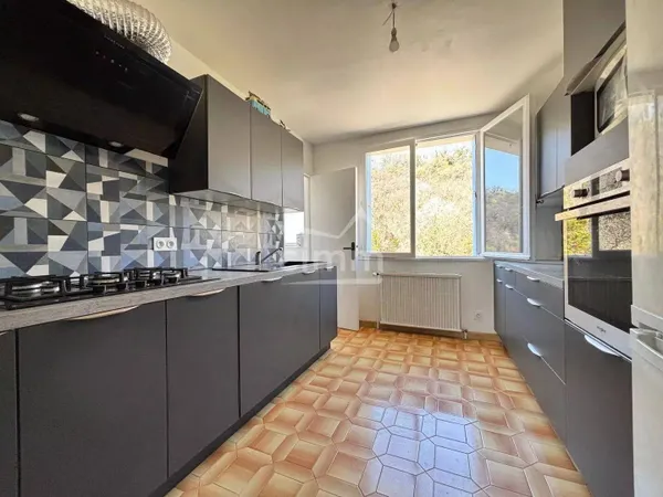 Appartement 5 pièces 101 m²