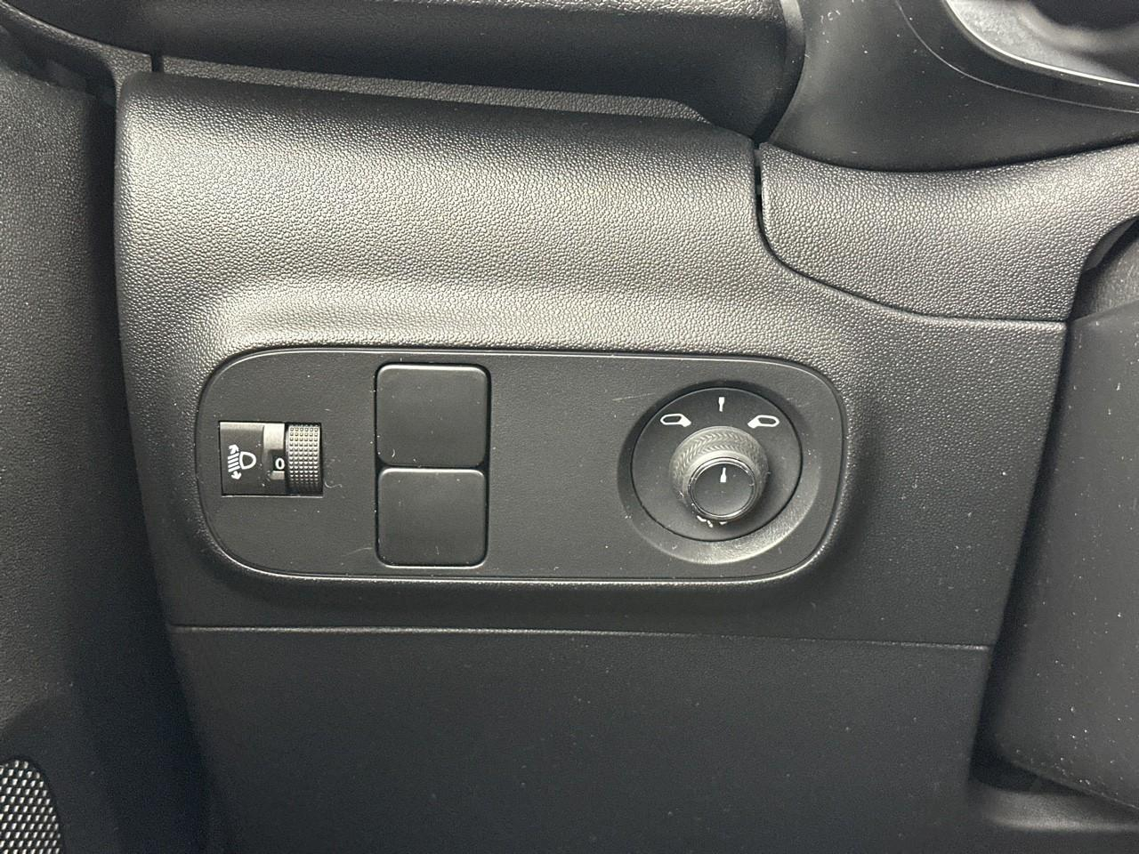 Citroën C3 puretech 83 s&s bvm5 c-series — photo 16