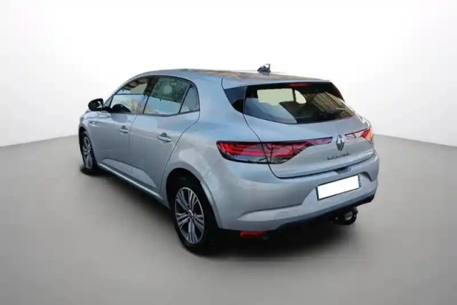 Renault Megane blue dci 115 edc evolution 5p — photo 36