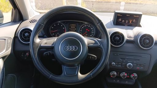 Audi A1 1.2 TFSI 86 - Ambition – 2013 – 100077 km – Essence – Boîte Manuelle — photo 28
