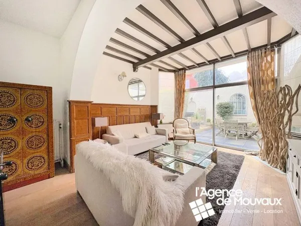 Maison de luxe 6 pièces 244 m²