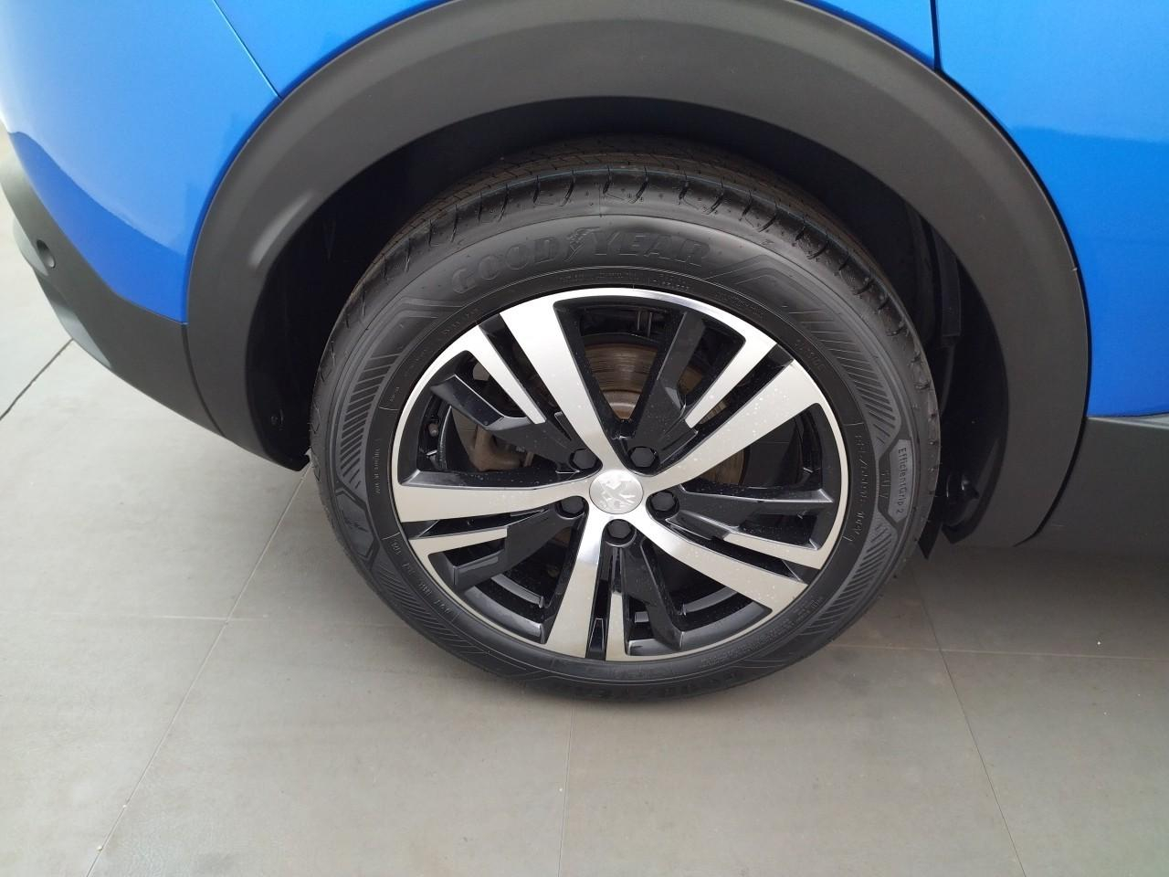 Peugeot 3008 hybrid 225 e-eat8 gt — photo 28