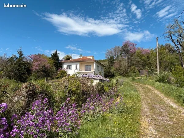Maison a louer Epinouze
