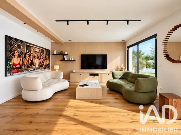 Maison 5 pièces 150 m²