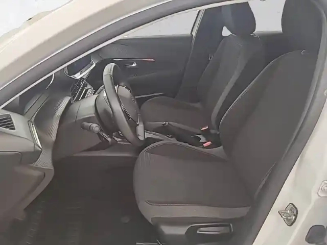 Peugeot 208 puretech 75 s&amp;s bvm5 — photo 39