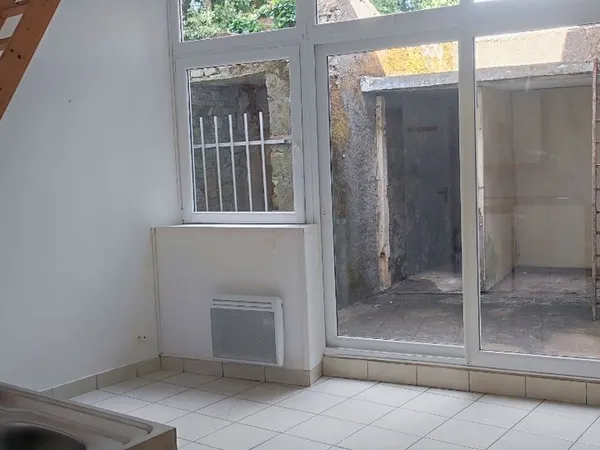 Studio avec mezzanine