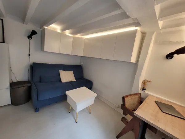 Vends studio 13m² Paris 7ème - Rue de Verneuil