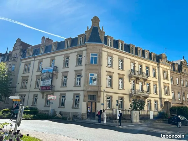 Bureaux 102 m²
