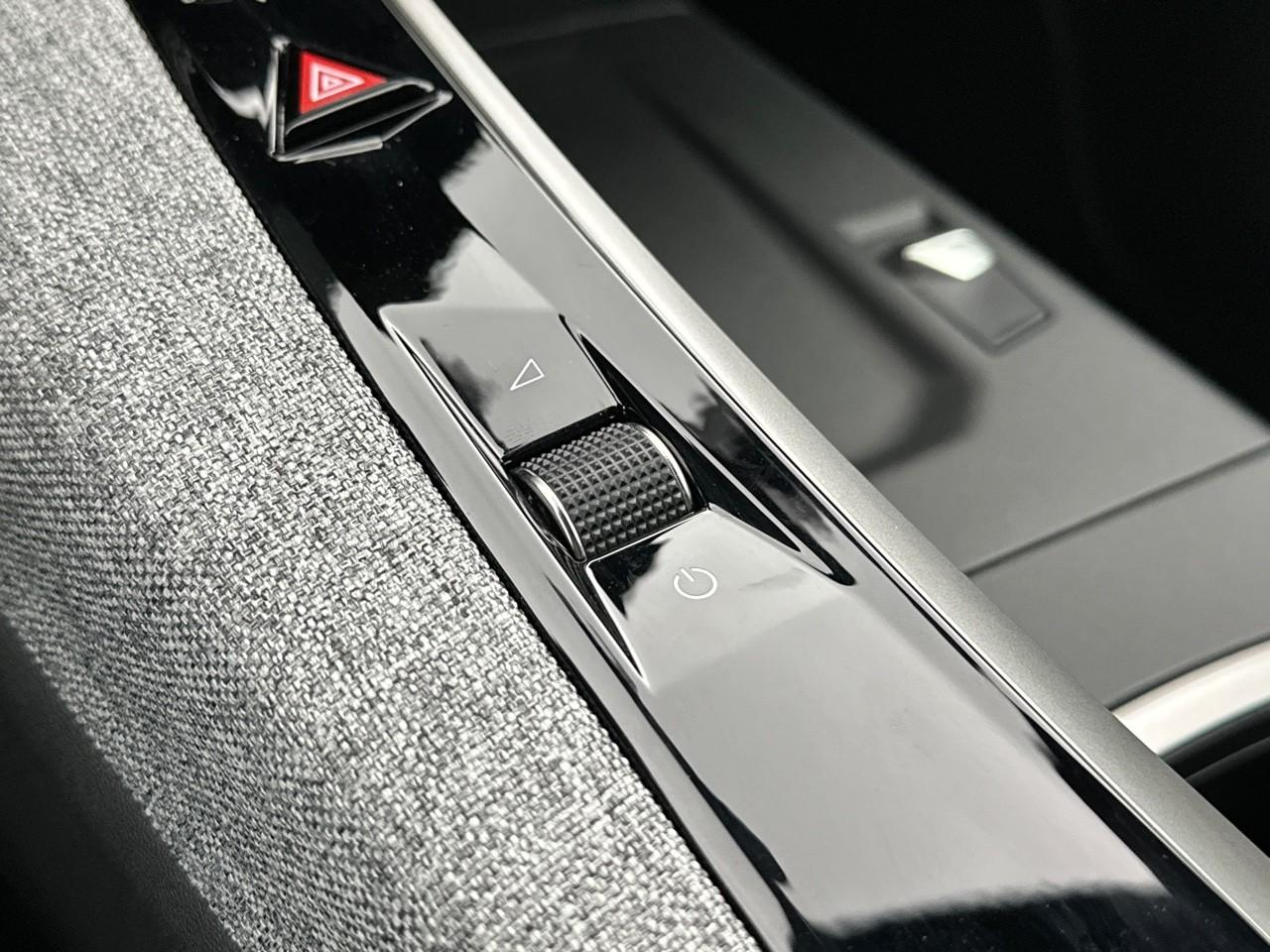 Peugeot 5008 hybrid 145 ch e-dcs6 gt — photo 31