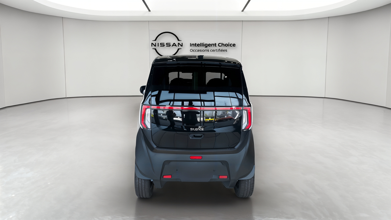 Nissan S04 NANOCAR L6 5.6 KWH 1 BATTERIE PREMIUM 2 PLACE — photo 4