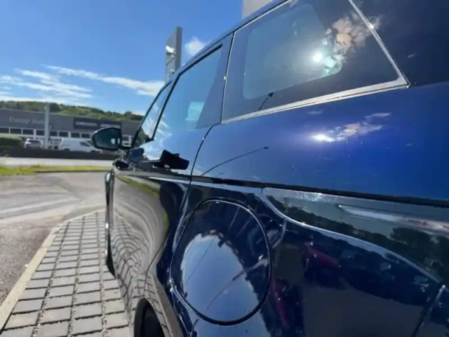 Land Rover Range Rover Evoque 1.5 p300e 309ch se awd bva mark iii — photo 10