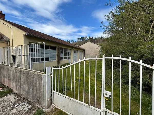 Local commercial 80 m²