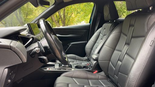 DS DS3 Crossback 1.2 PureTech 130 EAT8 - Opera – 2019 – 39305 km – Essence – Boîte Automatique — photo 24