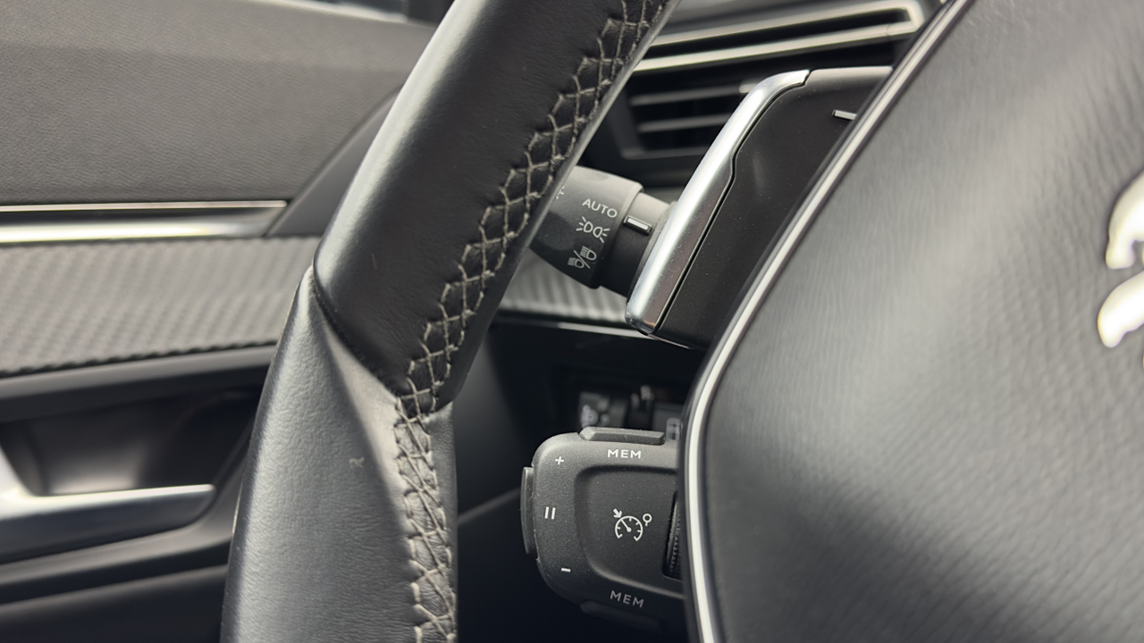 Peugeot 508 SW Hybrid 225 e-EAT8 — photo 14