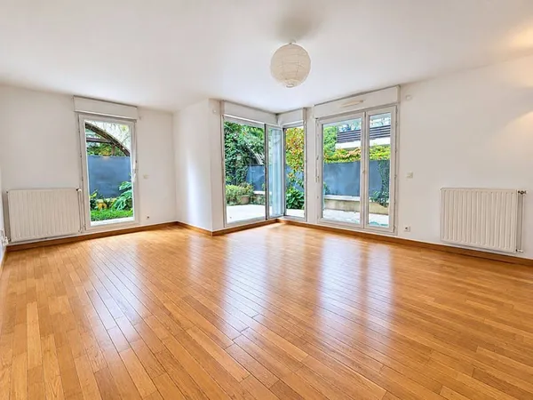 Bureaux 65 m²