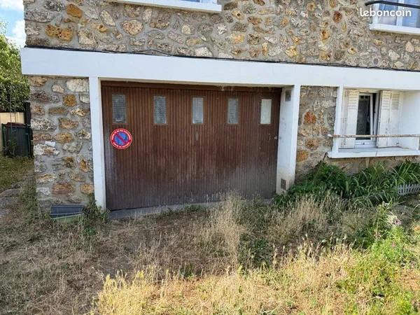 Garage, à vendre 24, rue Maurice Courtan, 78300 poissy