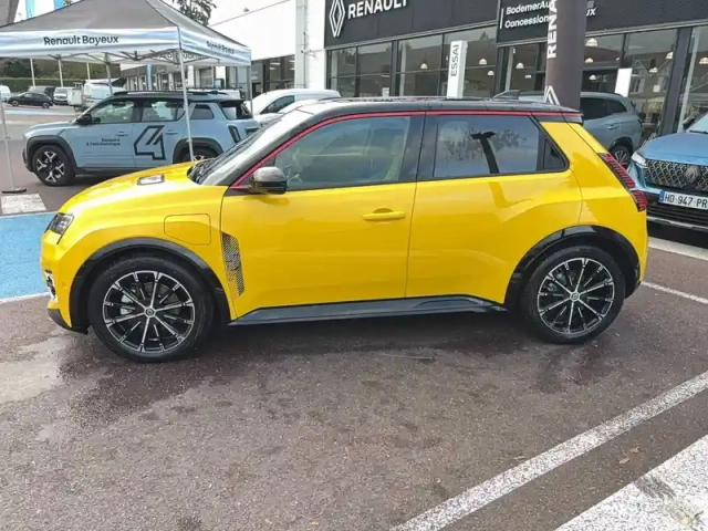 Renault 5 renault  e-tech electrique 120 ch autonomie urbaine — photo 2