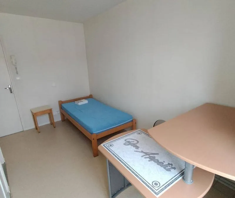 Photo 1