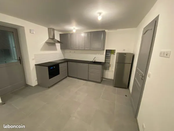 🏡 🏡 À LOUER - Appartement T2 en duplex avec terrasse