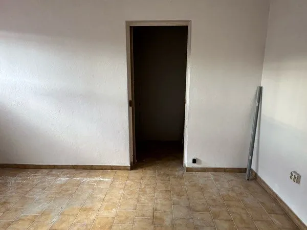 Local d’activité et entrepôt Location Châlette-sur-Loing 200m² 800€