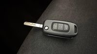 Renault Clio 1.5 Blue dCi 85ch Zen — photo 16