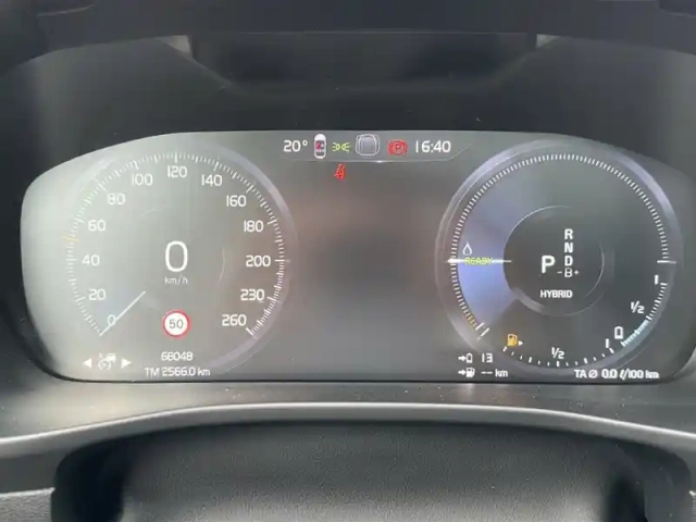 Volvo Xc40 t4 recharge 129+82 ch dct7 — photo 20