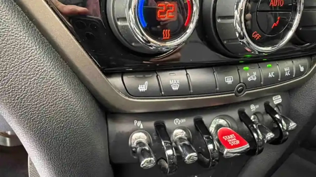 Mini Mini countryman 136 ch bva7 — photo 4