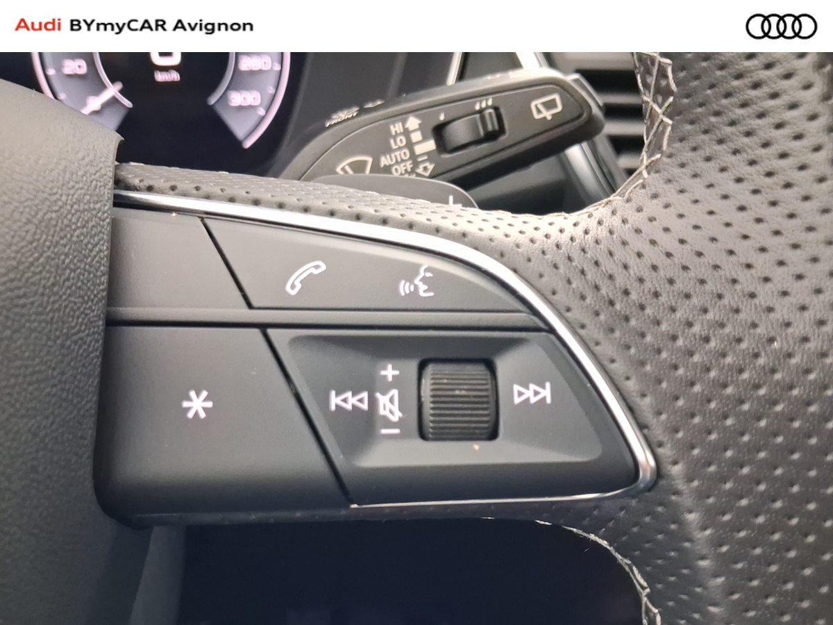Audi Q5 50 TFSIe 299 S tronic 7 Quattro — photo 31