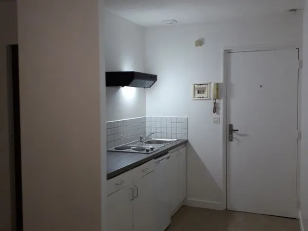 Appartement Location Nort-sur-Erdre 1p 18m² 350€