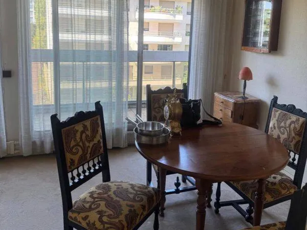 Appartement 3 pièces 81 m²