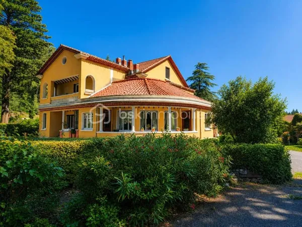 ⭐ DEMEURE DE PRESTIGE - 313 m² - 6 SUITES + 1 CHAMBRE - ACTIVITÉ CHAMBRES D'HÔTES CLÉS EN MAIN - FOR