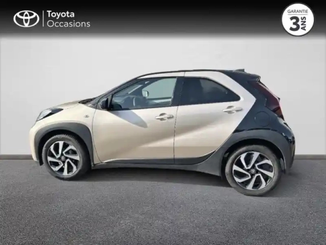 Toyota Aygo X 1.0 vvt-i 72ch design my23 — photo 3