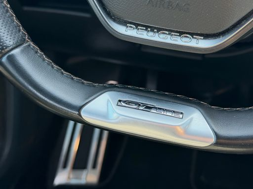 Peugeot 5008 1.2 Pure Tech 130 - GT Line – 2019 – 83881 km – Essence – Boîte Manuelle — photo 11