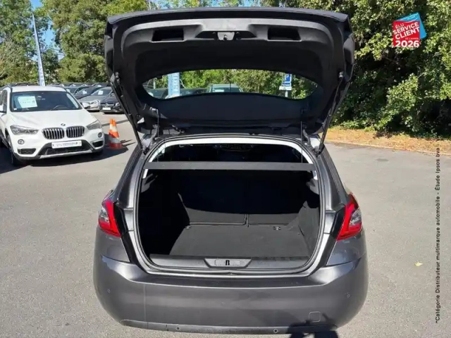 Peugeot 308 1.2 puretech 130ch ?6.c s&amp;s allure business — photo 15