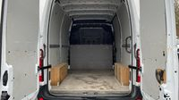 Renault Master F3500 L1H2 2.3 Blue dCi 135ch Confort Euro6 — photo 14