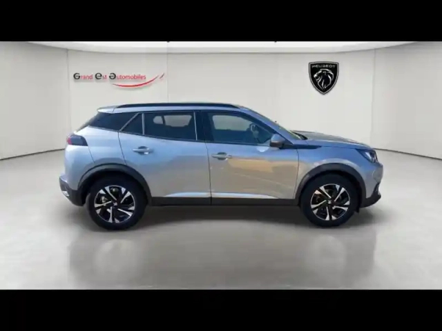 Peugeot 2008 1.2 puretech 130ch s&amp;s allure eat8 7cv — photo 7