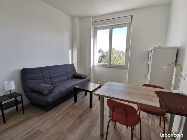 Studio 1 pièce 15 m²