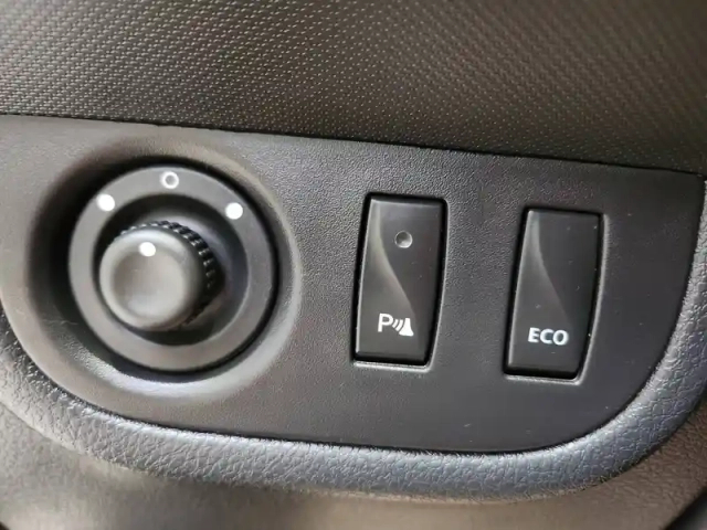 Dacia Sandero tce 90 — photo 25